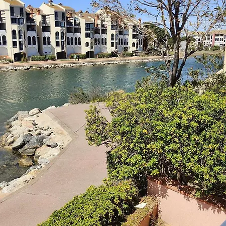 Apartment Appartement T2 - 4 Pers. Avec Terrasse Et Piscine A Le Barcares - Fr-1-195-108 *